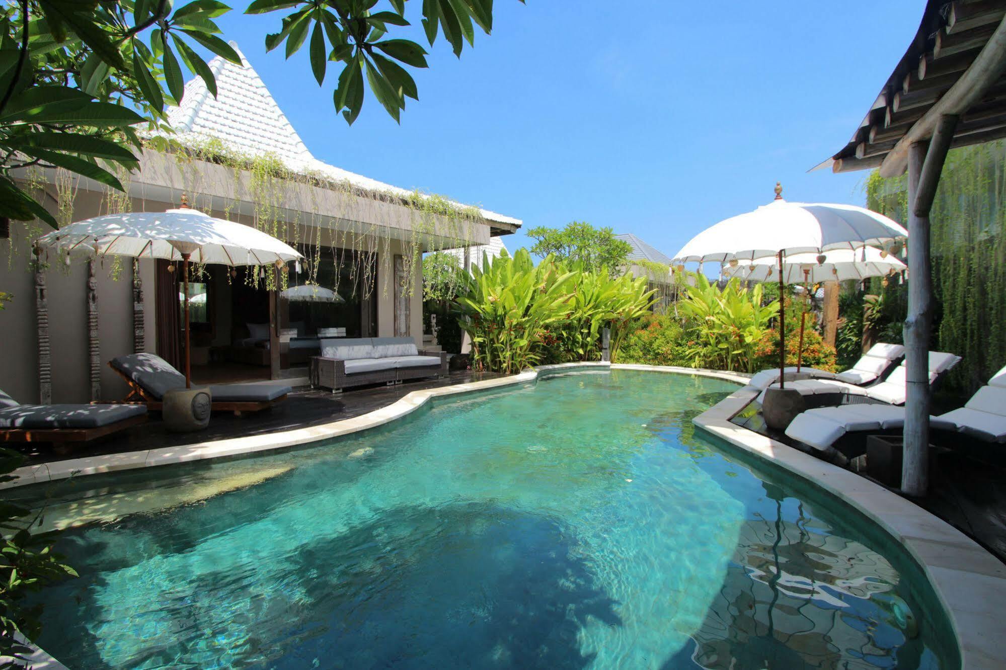 Gahana Bali Villa Семиньяк Экстерьер фото